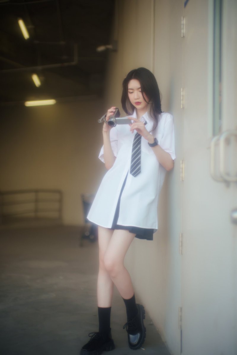 SariiNashi's tweet photo. so say it ditto~ 
—-
📸 Photo by Jhofoto
💋 Makeup &amp; Styling by me https://t.co/4y1ejAil0V