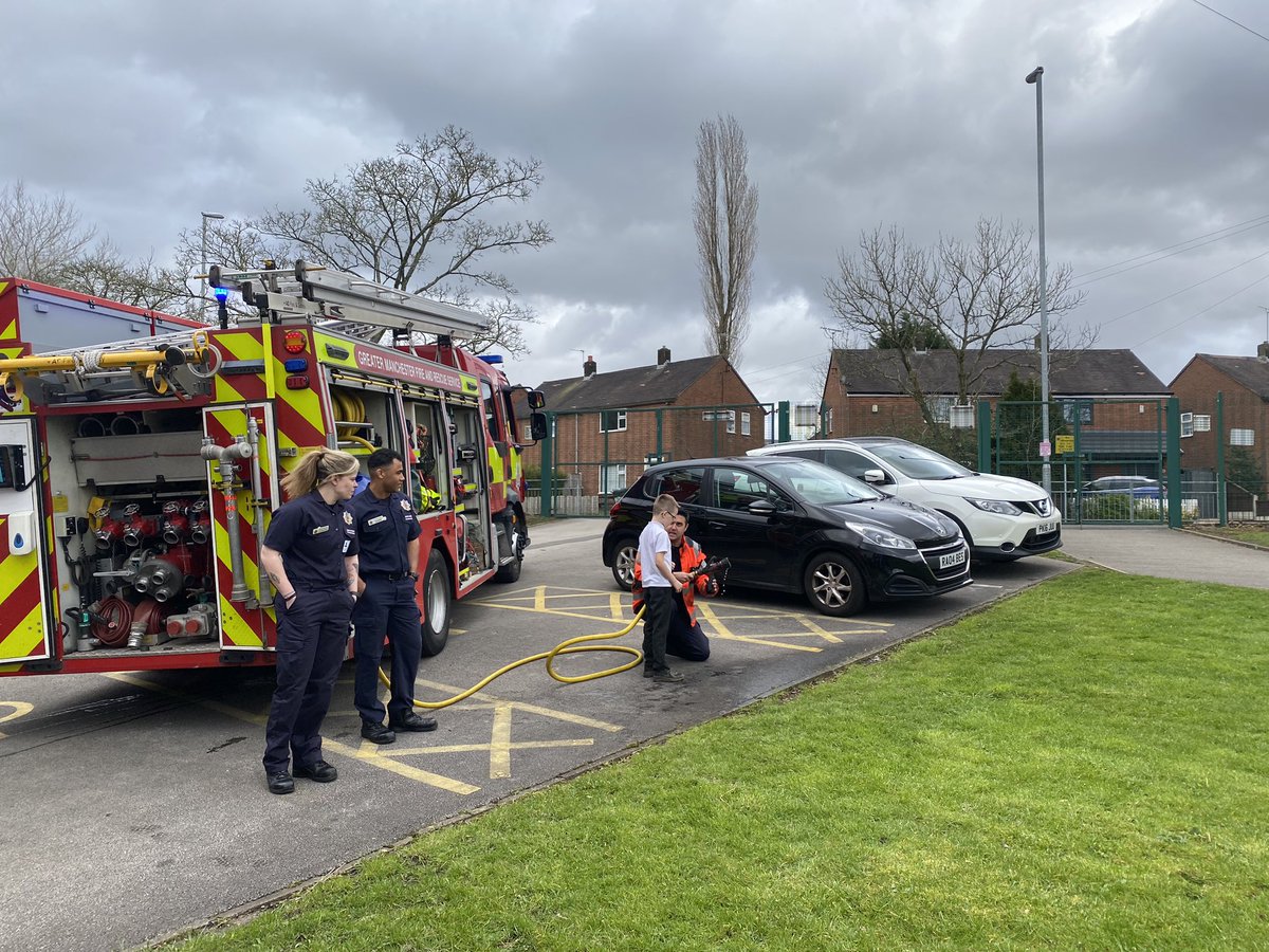 StHughsCE's tweet photo. Thank you to the Greater Manchester Fire and Rescue Service for visiting school this afternoon to talk to Year 2 about fire safety! @manchesterfire https://t.co/UKpBgZa50J