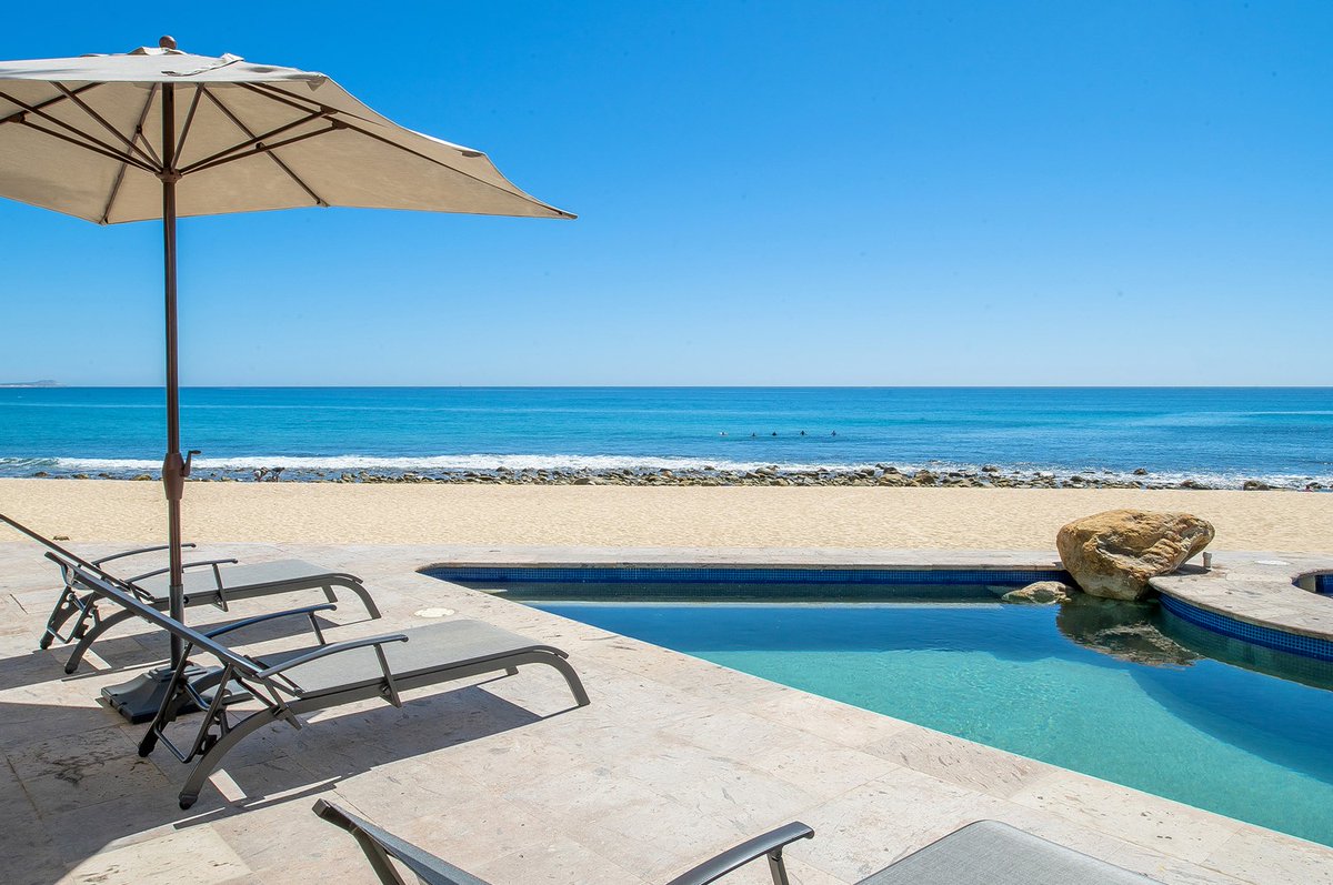 CaboVillas.com tweet media