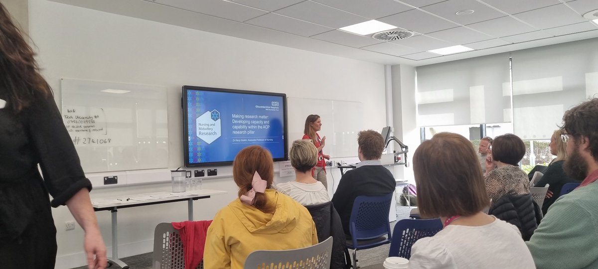 lbuckle01's tweet photo. You can't have #AdvancedPractice without #Research
@gloshospitals Kerry Gaskin talking about developing capacity
@One_Glos #AdvancedPracticeSummit2023
@NHSHEE_SWest @durrell_susie @AnpJemma @sarahyorkIBD https://t.co/OuqFmixnqC