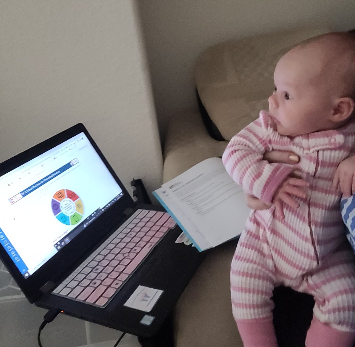 MrsMcKeesClass's tweet photo. The cutest little Reading Academy study buddy! She is VERY intrigued. #TRA #maternityleave #multitaskingmomma https://t.co/vHroqIJcz9
