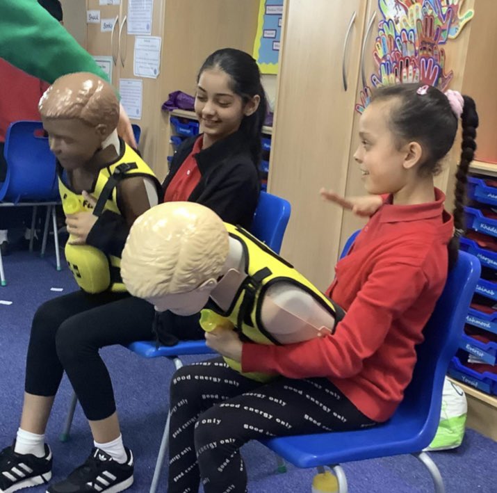 @minifirstaidsalfordburybolton tweet media