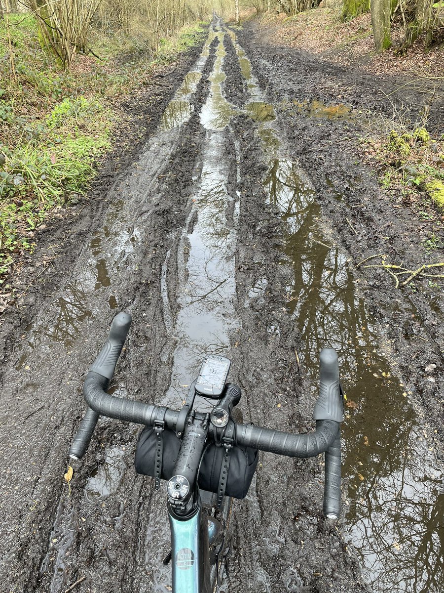 Simon Greig tweet media