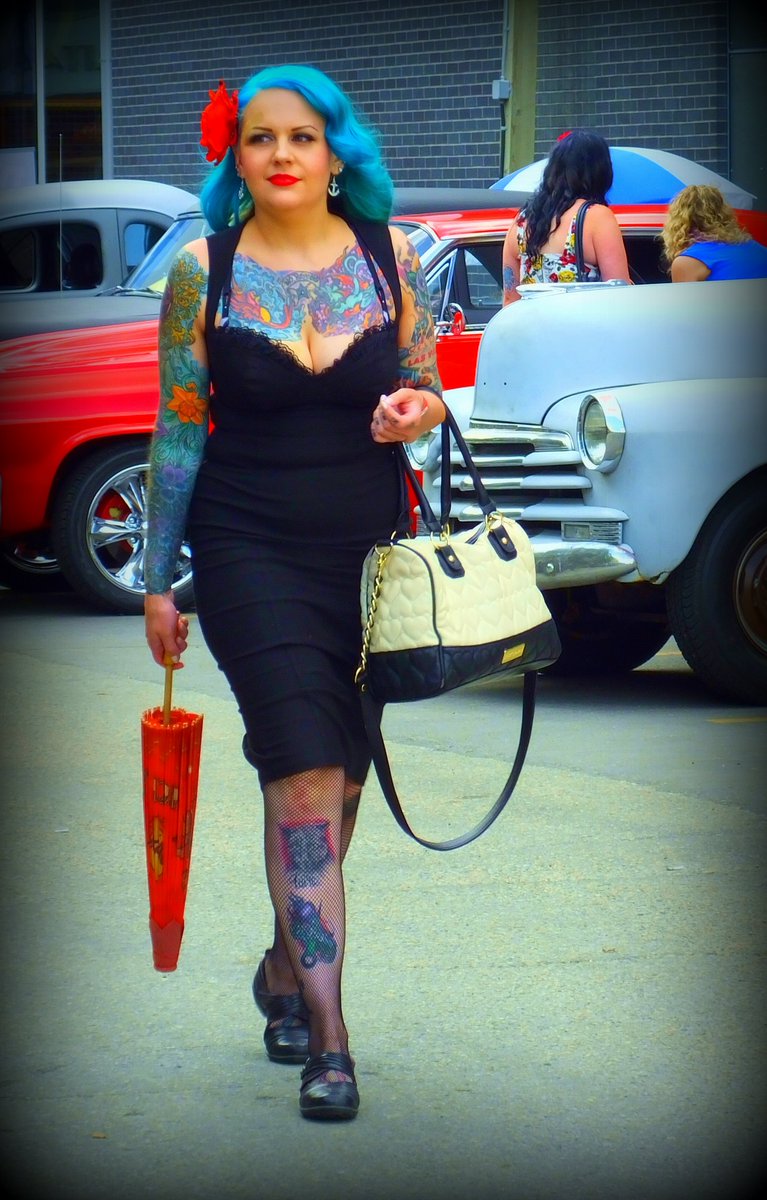 Fearless13Z's tweet photo. "City & Color" - in Winnipeg, Manitoba #candidphotography #rockabilly #cityandcolor #tattoos #onemanband #truck #car #hotrod #carhauler #vintage #retro #Classic #Winnipeg #Manitoba #Canada https://t.co/QfjEc14ntL