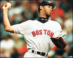 Happy 55th birthday to former Red Sox pitcher and older brother of Pedro Martinez, Ramon Martinez 