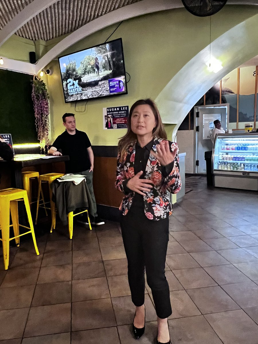 setochungster's tweet photo. Thanks to friends & neighbors for coming out to support @susanleenyc for City Council District 1! Was great to hear Susan’s priorities & vision to keep our community safe & thriving. Big thanks to @Karlin_C for organizing! Join Susan’s grassroots campaign https://t.co/aqyL3Qso4Q https://t.co/tFo1oWNnUf