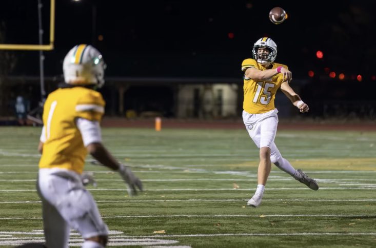 BenDavidsonIII's tweet photo. Super proud of this guy. Amazed by his drive, dedication, and leadership before and after school. All Conference teams in football and basketball, All District in basketball, and on to baseball.  Not a bad start.  Never be comfortable.  Can’t wait to see what your future holds! https://t.co/UYfsHg32Pd