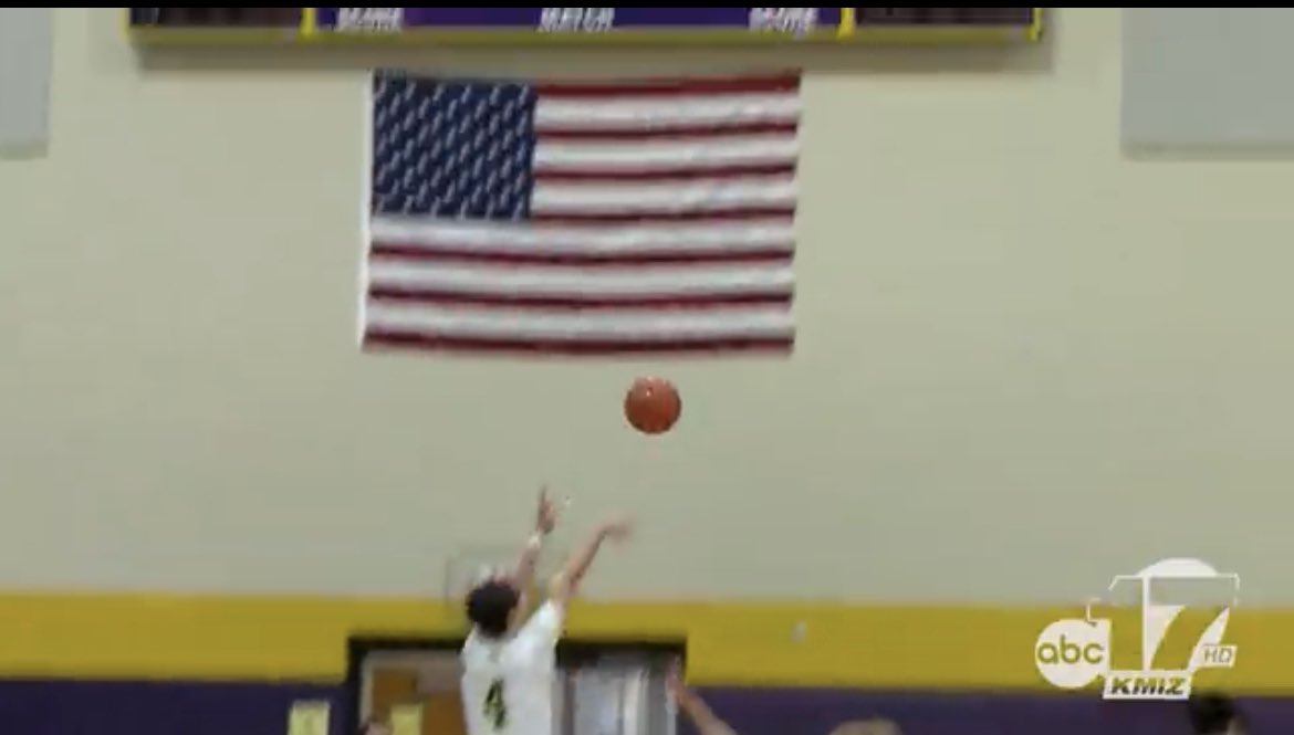 BenDavidsonIII's tweet photo. Super proud of this guy. Amazed by his drive, dedication, and leadership before and after school. All Conference teams in football and basketball, All District in basketball, and on to baseball.  Not a bad start.  Never be comfortable.  Can’t wait to see what your future holds! https://t.co/UYfsHg32Pd