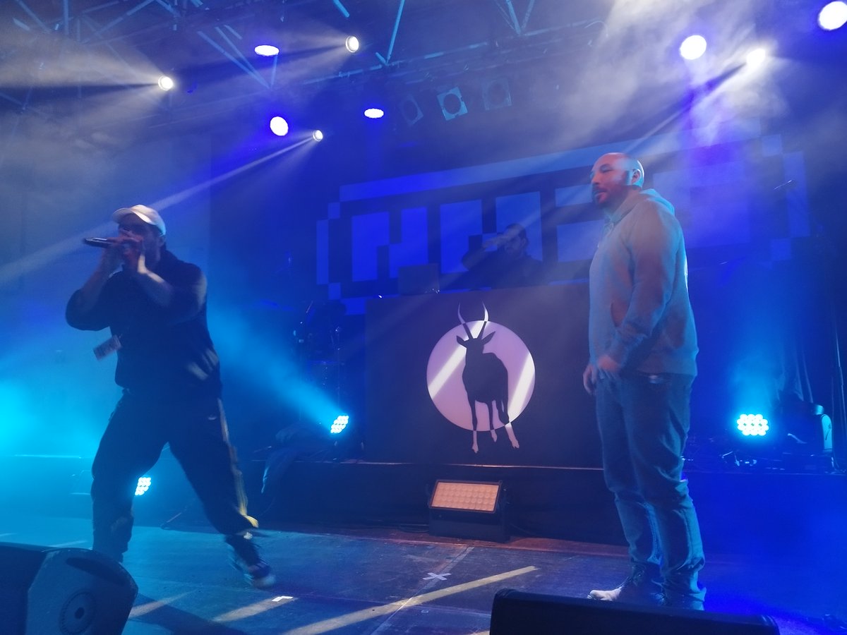 JustiBasti's tweet photo. Vielen Dank @antilopengang, Niklas Wandt, Kamikazes, @formprim, Gabo, Total, Killa Galles, Lea Won & Tai Phun für dieses unvergessliche und legendäre Tribute Konzert für #NMZS 🥹 💗🔥
Ich bin mir sicher Jakob hätte diese 4 Stunden geliebt.
Captain N für immer! ♥️
#TributeToNMZS https://t.co/gZG0Rp2ZXV