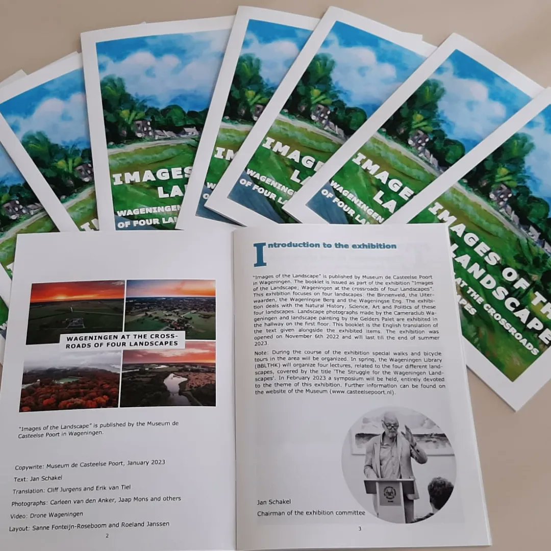 casteelsepoort's tweet photo. A 24-page English booklet of the Images of the Landscape exhibition; Wageningen at the crossroads of four landscapes.
Free for (English speaking) visitors to the museum.

#boekje #gratis #expositie #casteelsepoort #proefwageningen #cultuurinwageningen #wageningen https://t.co/U1UT4BHCtw