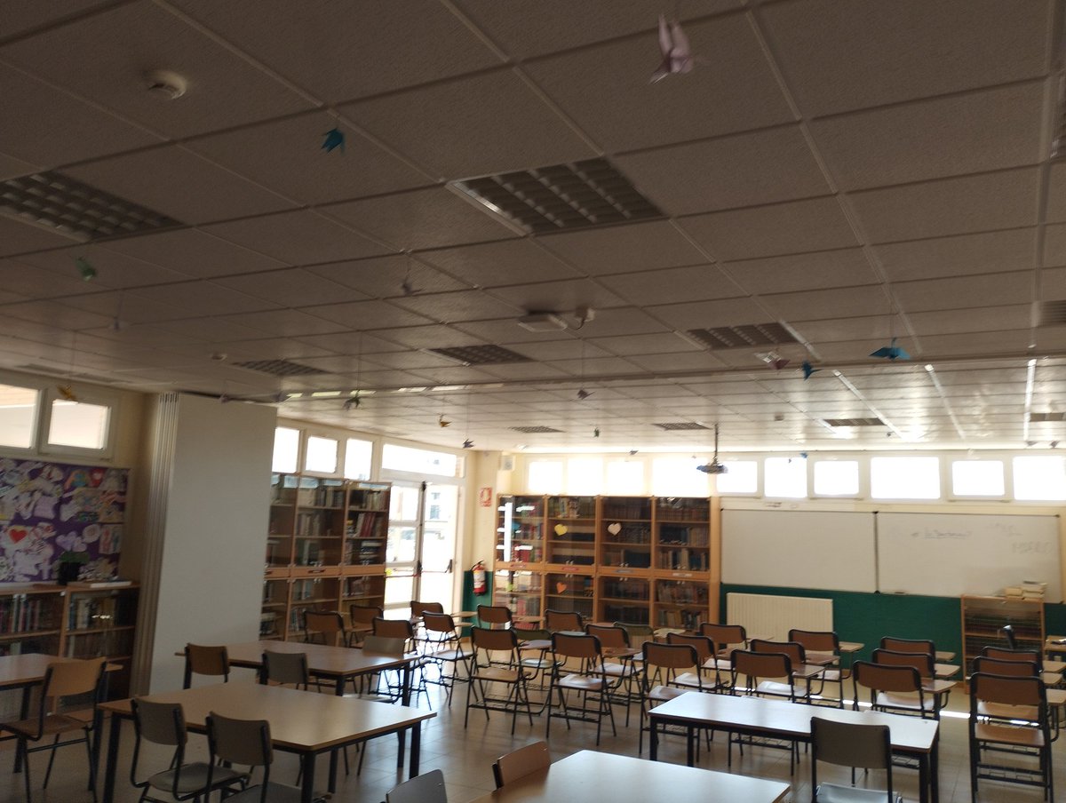 coperteca's tweet image. Empezamos con la "Operación grulla"