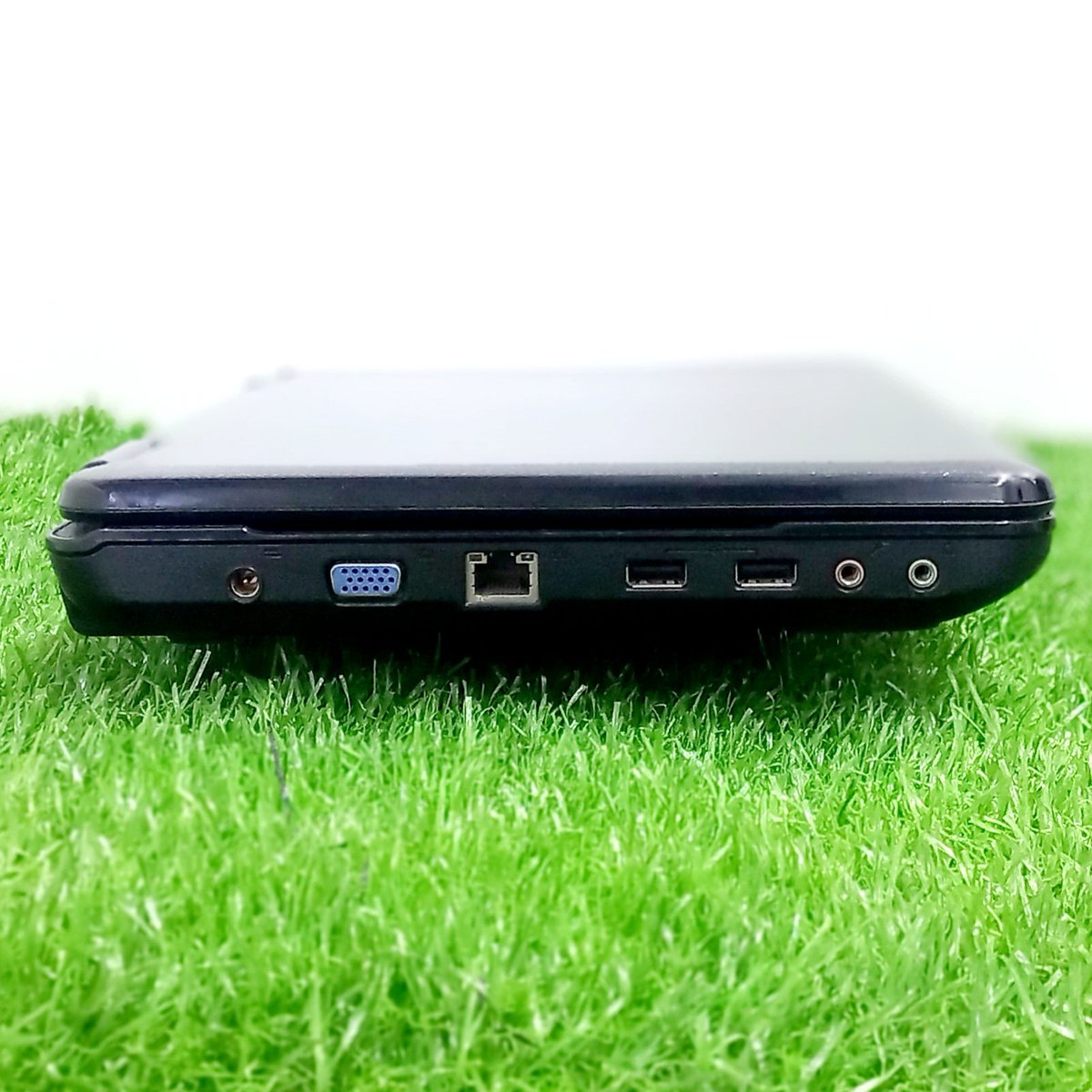 ITZONEELCTRONIC's tweet image. Emachines D725/D525 Laptop 
Model MS2268
4gb Ram 
320gb Storage 
Contact 0326 5974741 
.
.
#Laptop #emachines #itzoneelectronics #core2duo #c2d #tech #itzonelaptop #Lahore