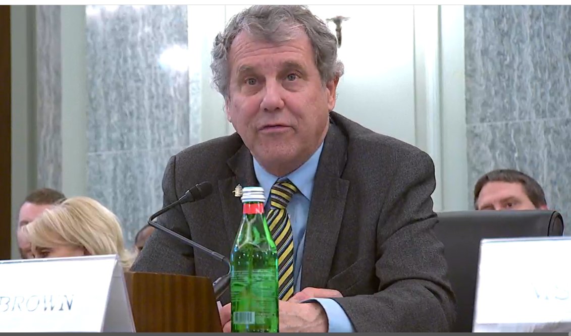 Mike Lee tweet media