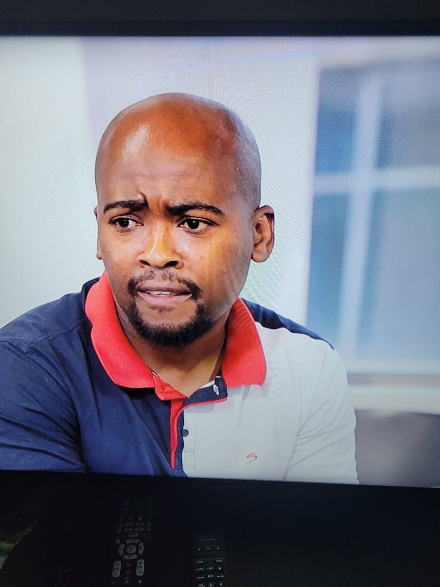 ThuloAggrey's tweet image. This man wasn't ready at all ....