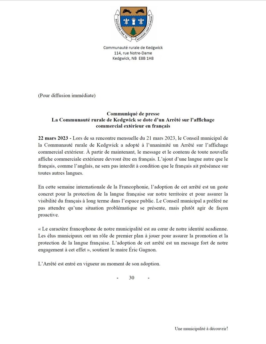 La Communauté rurale de Kedgwick adopte un Arrêté sur l'affichage commercial extérieur en français.  Les élus municipaux ont un rôle à jouer pour la promotion et la protection du français. Cet Arrêté est une mesure concrète en ce sens.  #Frcan #Francophonie <a href="/AFMNB/">AFMNB</a>