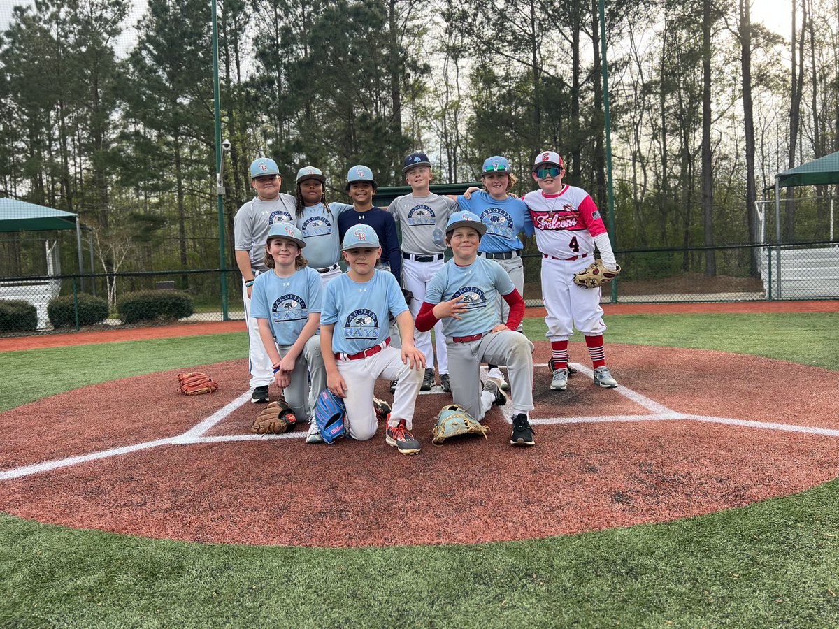 carolina_rays's tweet photo. Another reason ❤️this game. 11u @carolina_rays had a chance to welcome Duncan into practice. Duncan ⬇️ from Illinois watching some ⚾️ thrown into practice. Thanks for letting us into your life! Baseball buddies for life! Kids got tools for an 8yr old! @CoachCoxBSB @dustin_white4 https://t.co/4s8tCu1kAC