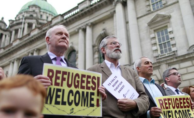 esunoto7's tweet photo. @iamyesyouareno ‘Brits out, refugees in!’ – brand new Antifa nationalism. https://t.co/wVrRyStgrX