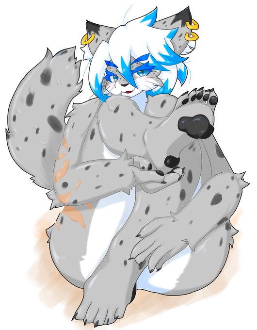 本日の逸品。

前に描いたミドウシマさん足ポーズ。

「足の裏がみてぇーって? 
ほらよ。にしても、足の裏なんかみて何が面白れぇーんだか??
もっと、他にみるとこあるだろーがよ…//(小声)」

フェチって色々あるんですよ、ね😊 