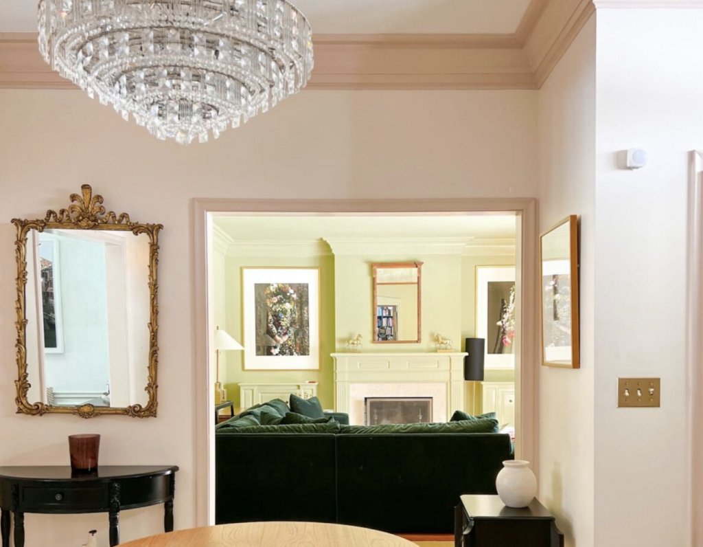 5 Important Things to Consider When Choosing a Paint Color for Any Room witanddelight.com/2023/03/choosi…