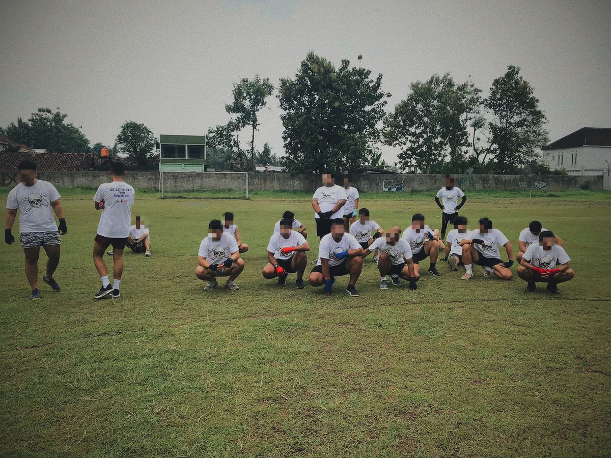 yacobastaard's tweet photo. TA NGERI GA ! https://t.co/UyuKxKgmWF