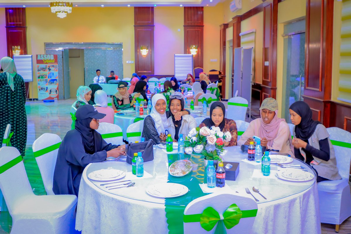 Nagaad_Network's tweet image. SUPPORT FEMALE YOUTH SOCCER LEAGUES TO ENCOURAGE FEMALE YOUTHS TO ENGAGE IN SPORTS.

#wecannotwait 
@slmesaf 
@Sihanet