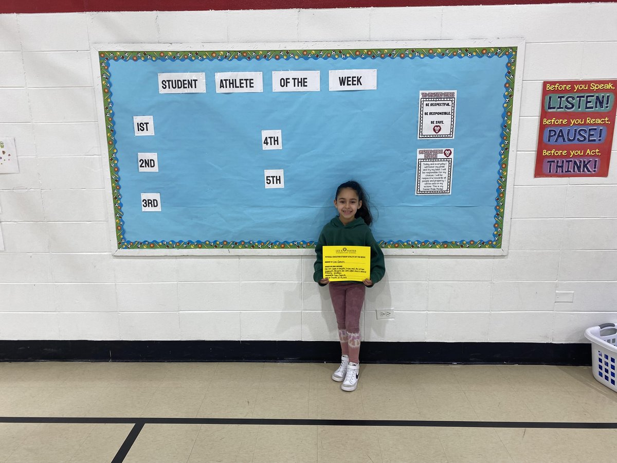 Tara Capouch tweet media