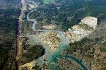 barbtolbert's tweet photo. Nine years ago today we lost 43 lives in the disastrous mudslide.  Our hearts remain with those who lost so much.  I honor their memory at 10:37 with a moment of silence.  #OsoStrong https://t.co/pOuuTTl0dY