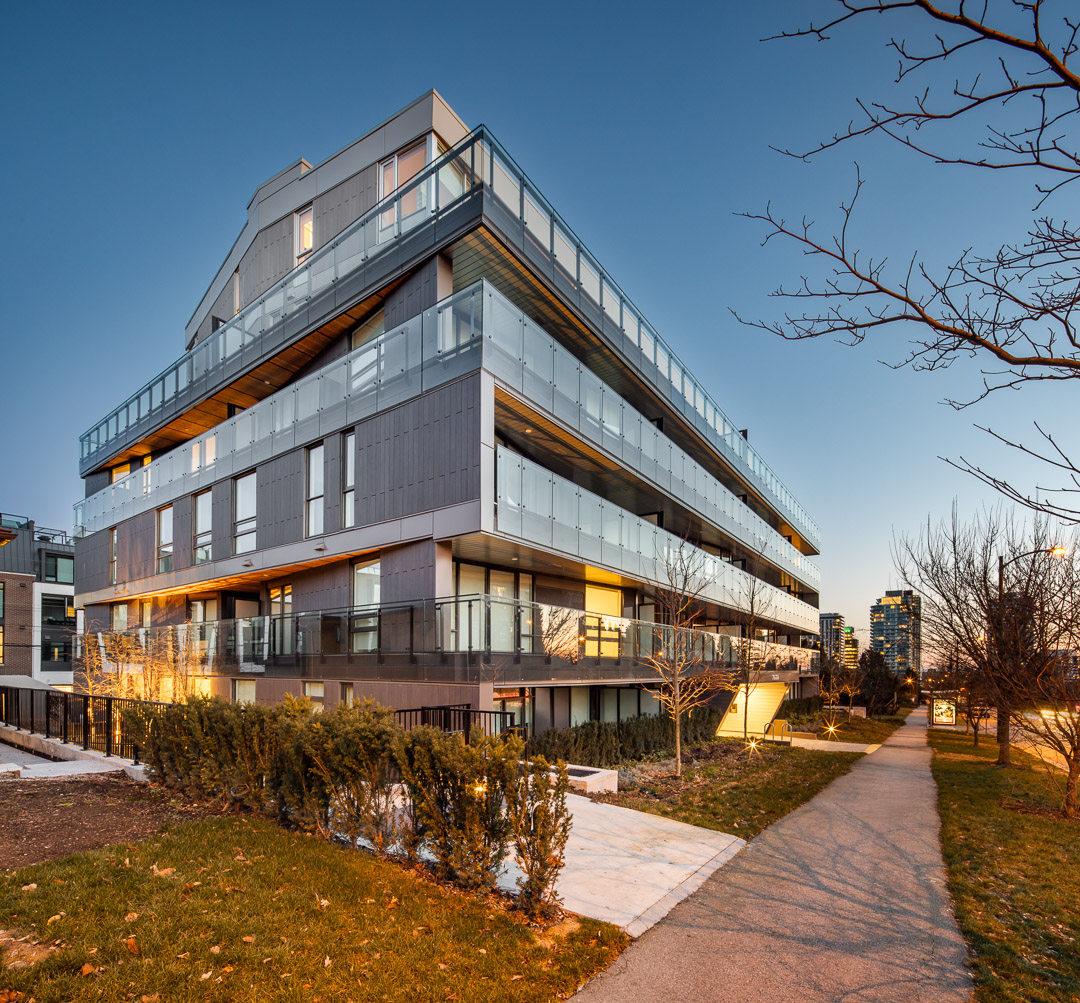 GBLArchitects's tweet photo. Winona is a 38-unit residential development on the Cambie Corridor, with contrasting faΓ§ade treatments that respond directly to the building's orientation.
π·: #upperleftphotographi
π±: #considereddesign https://t.co/VILHHfMH9K