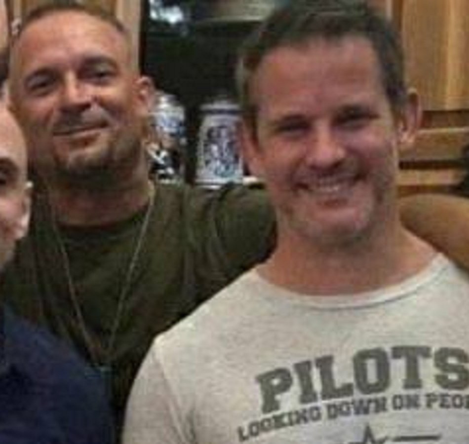 Look at Kinzinger’s tee! What a doofus! @AdamKinzinger