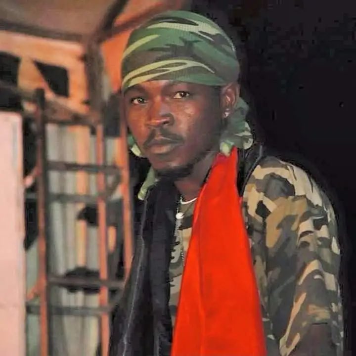 JahBFeray's tweet photo. G.O.A.T rap kreyòl la #Izione epi pwen ba , si w pa dakò al fè deba ak Jovenel https://t.co/LNih4lgGCi