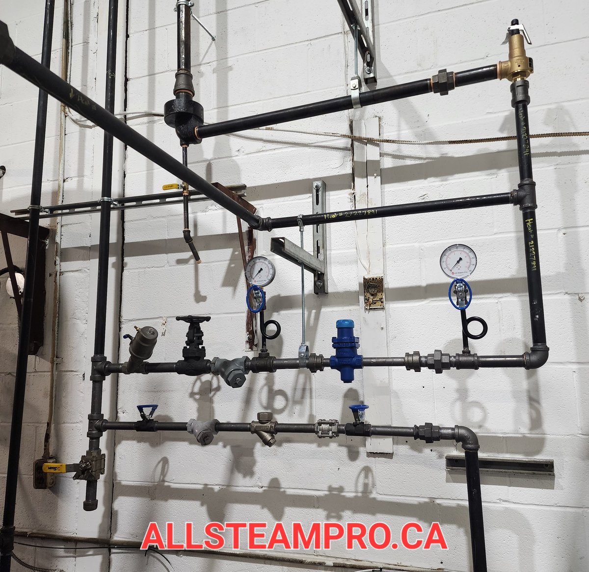 AllSteamPro's tweet image. Self Acting Pressure Reducing valve installation for a heating tank application. 
contact us for any heating process requirement. 
allsteampro.ca 1-888-222-8670 
#boiler #steam #prv #heating