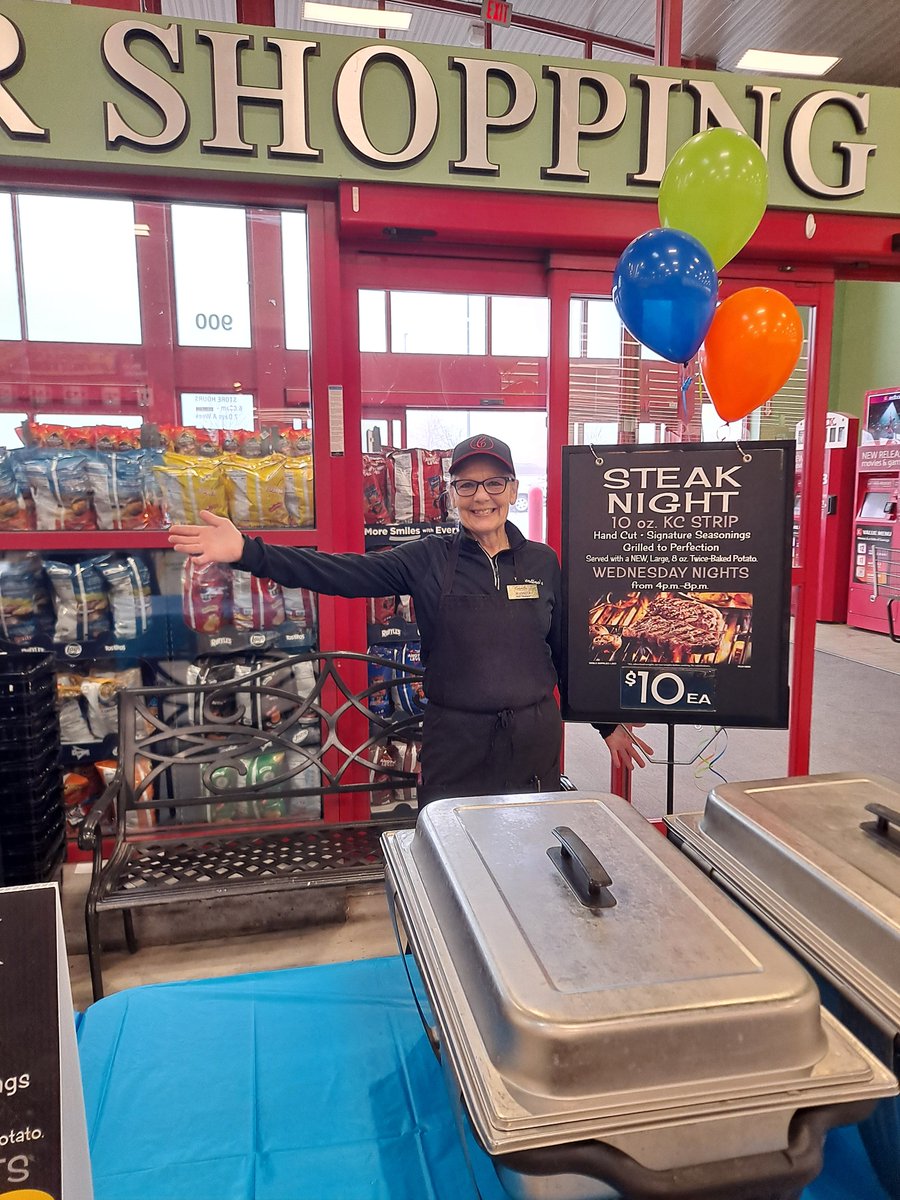 RaymorePC's tweet image. Steak Night is back!

Come join us for a juicy 10 oz KC Strip Steak and twice baked potato for just $10.