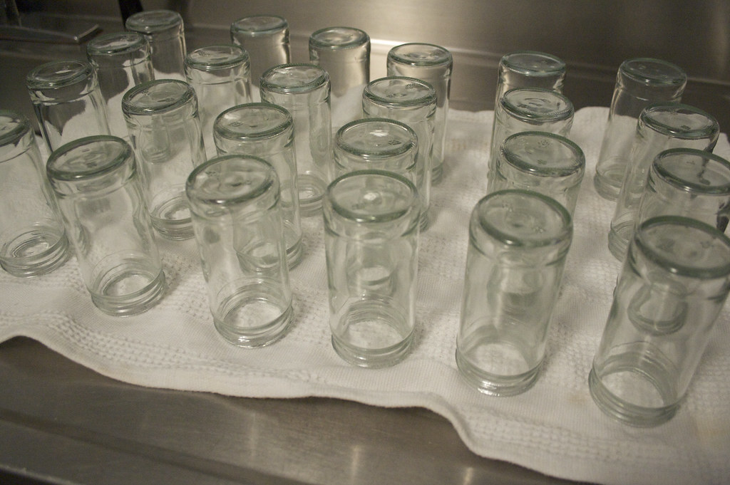 MsLisaWilliams's tweet photo. 9 Fun Ways to Reuse and Upcycle Glass Spice Jars https://t.co/ihR91tUgoK https://t.co/85JnqUTRNl