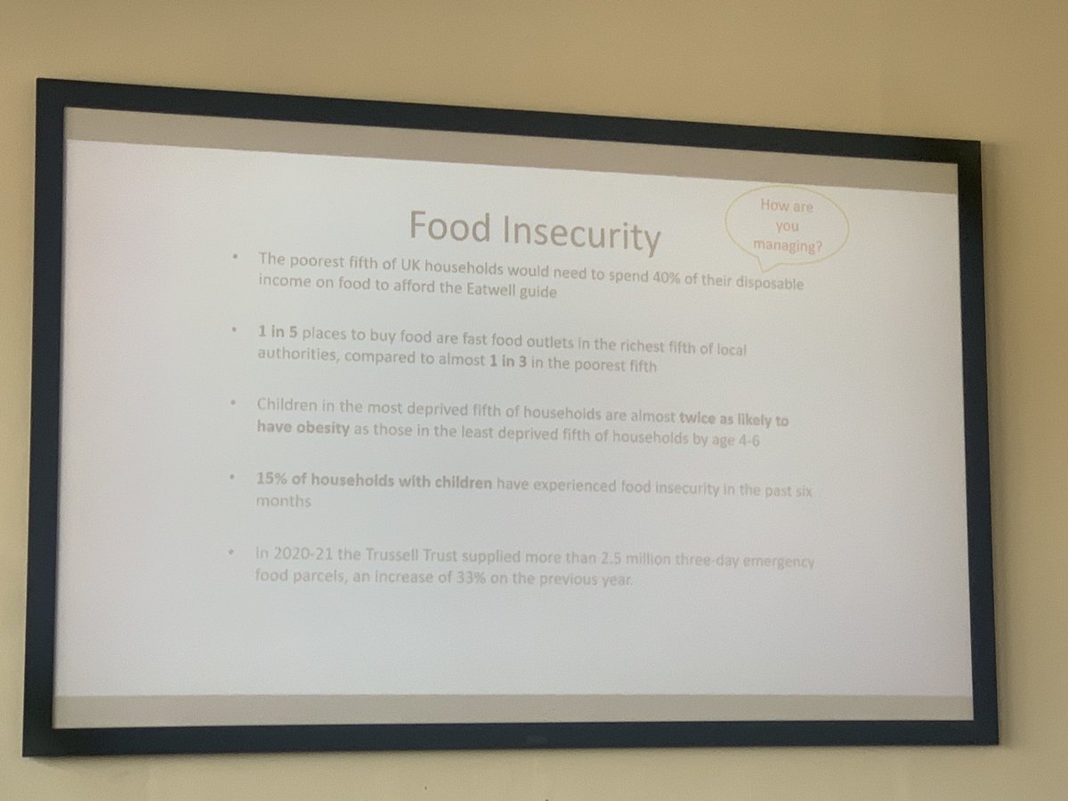 Very informative talk by Jane #discussingdiabetes <a href="/DiabetesUHNM/">UHNM Diabetes/Endocrine Team</a> <a href="/IsitJo/">Jo Paterson 💙 🌈 💛</a> <a href="/AnneLR66/">Anne Roberts</a>