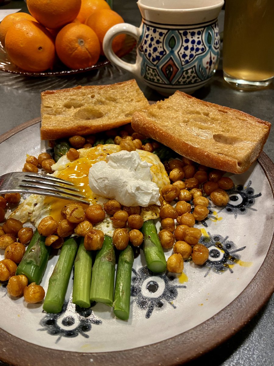 mainecook's tweet photo. Spring brunch on @hereandnow   Forget your to do list. Kick back. Chill. Three new recipes. Tune in. #brunch #spring https://t.co/gsoWUnxSII