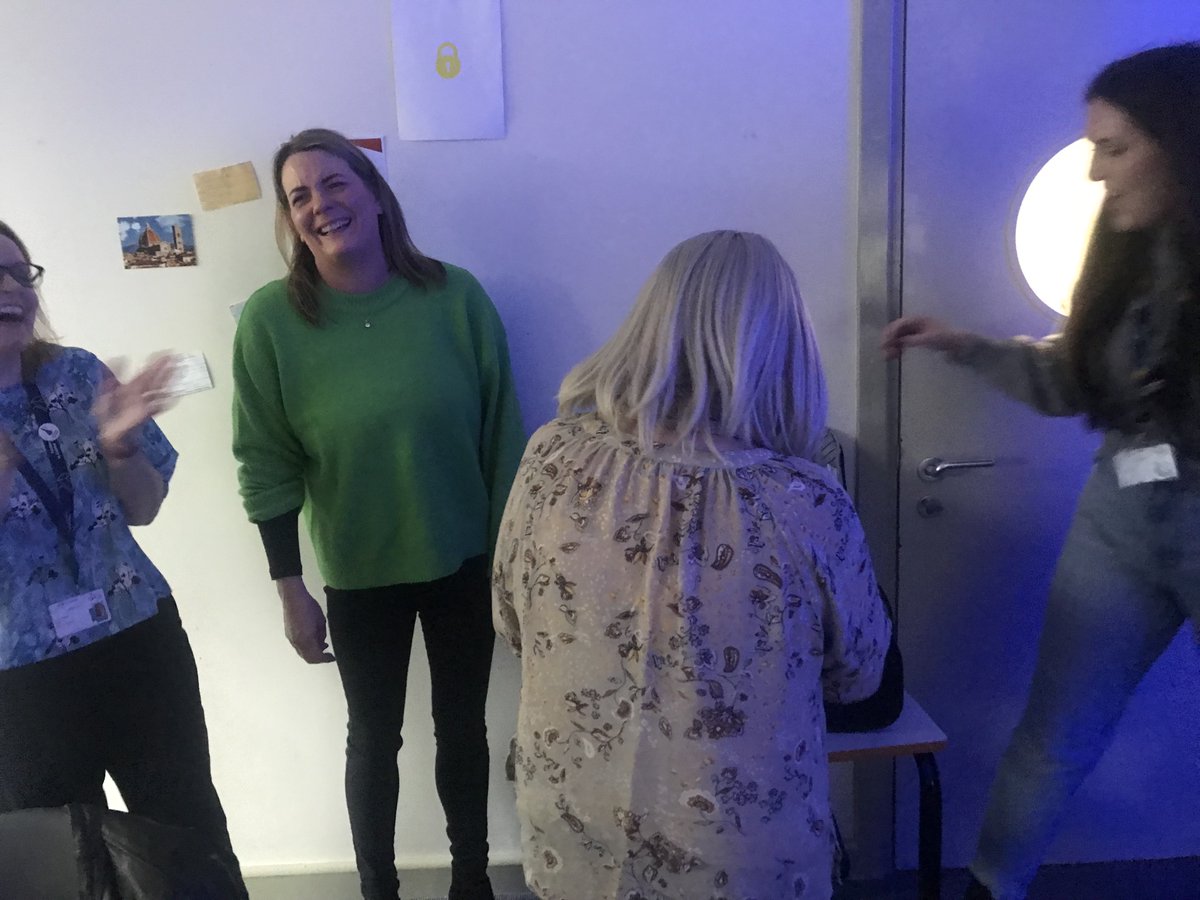 The Library Research Services Team at @TUDublin_BNLib delivered a fantastic research skills workshop for us yesterday. In particular, the open access escape room was so much fun and we even managed to squeeze in time for cake 😀 Thanks and very well done.