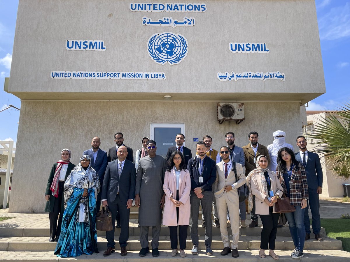 UNSMILibya's tweet photo. SRSG Abdoulaye Bathily today met with a group of 26 youth from the south, east and west, representing different youth organizations, networks and student unions, to discuss his efforts to bring Libya to elections. https://t.co/zkz3g0PpfS