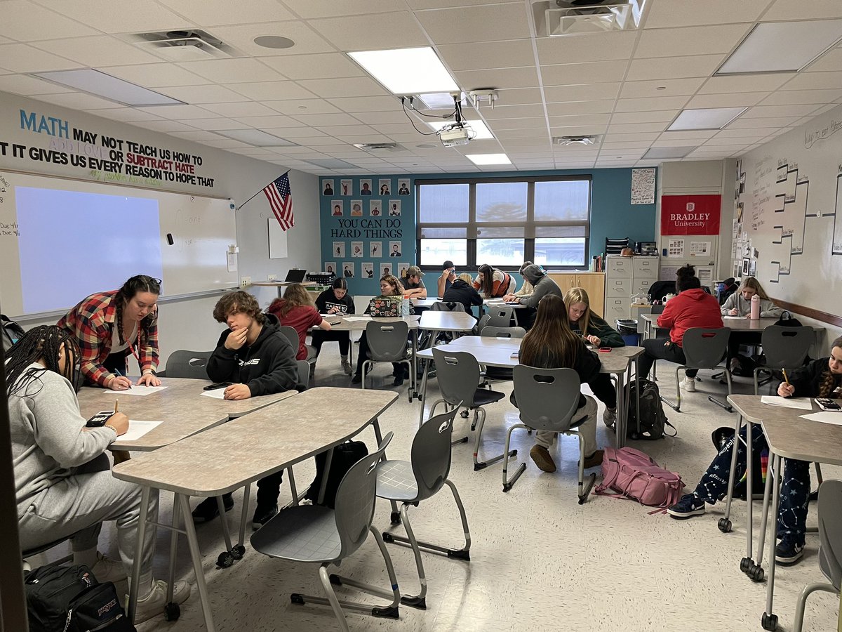 115yhs's tweet photo. Foxes make choices…getting work done in a quiet space, getting help in Math, working on a project, or doing service learning.  So many great things happening at YHS! #foxpride https://t.co/pPMdMLYISq