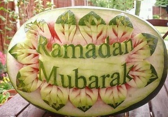 JDFreshProduce's tweet image. Wishing all our customers and friends a blessed Ramadan 🌙 🙏🏼 come visit us for all your Iftar fruits this holy month!! 🍉

#ramadanmubarak #ramadankareem #iftar #fruitimporters #freshproduce #bristolwholesalefruitcentre instagram.com/p/CqGKAlaL5O1/