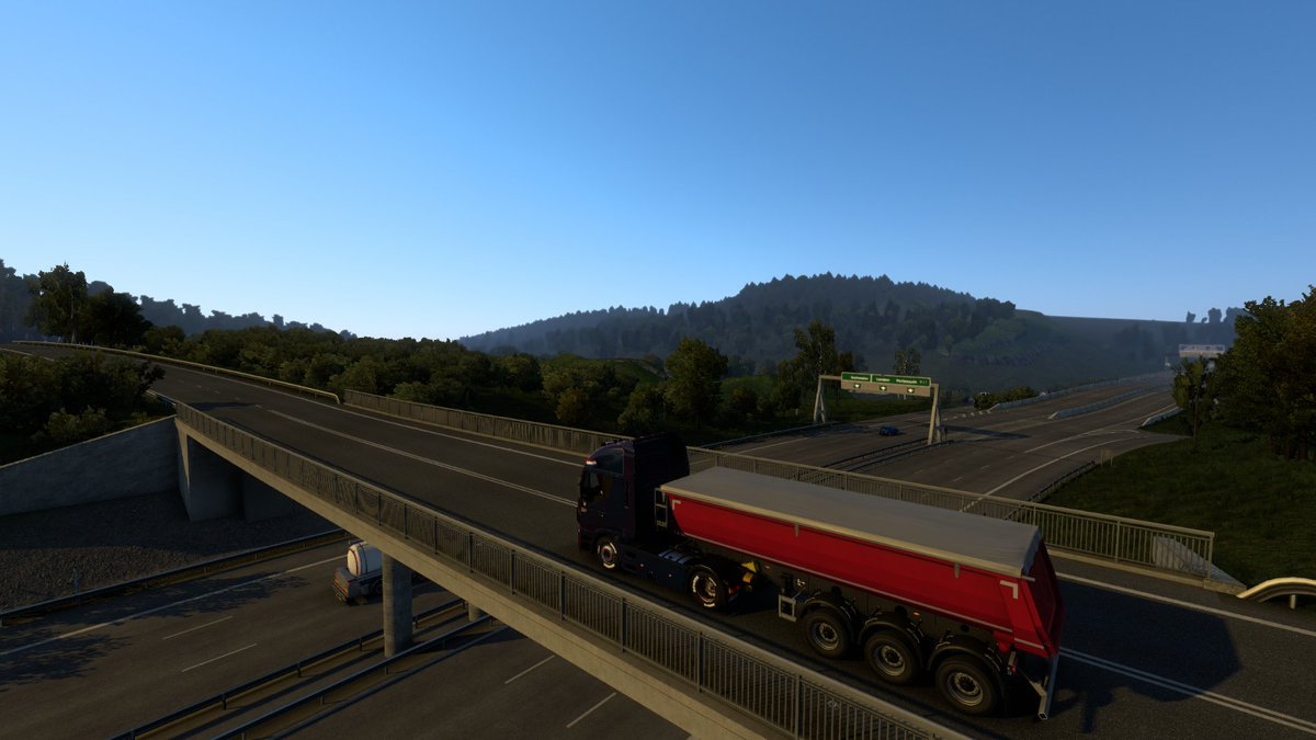 GmRGirl4r's tweet photo. 🏴󠁧󠁢󠁷󠁬󠁳󠁿🏁we are in Wales! 🙌🥳#ETS2 #aroundtheworld #trip13 #arrived #england #wales #cardiff #CelestialDriver #EtherealInc https://t.co/P3NIRoxWp5