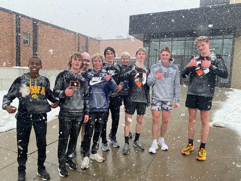 Who here is enjoying this Minnesota wintery start to the track and field season?

No matter the weather, teams will find ways to compete and practice. We can't wait to see the meet results, photos, and videos roll in starting TOMORROW! https://t.co/jHBwEi0JRy