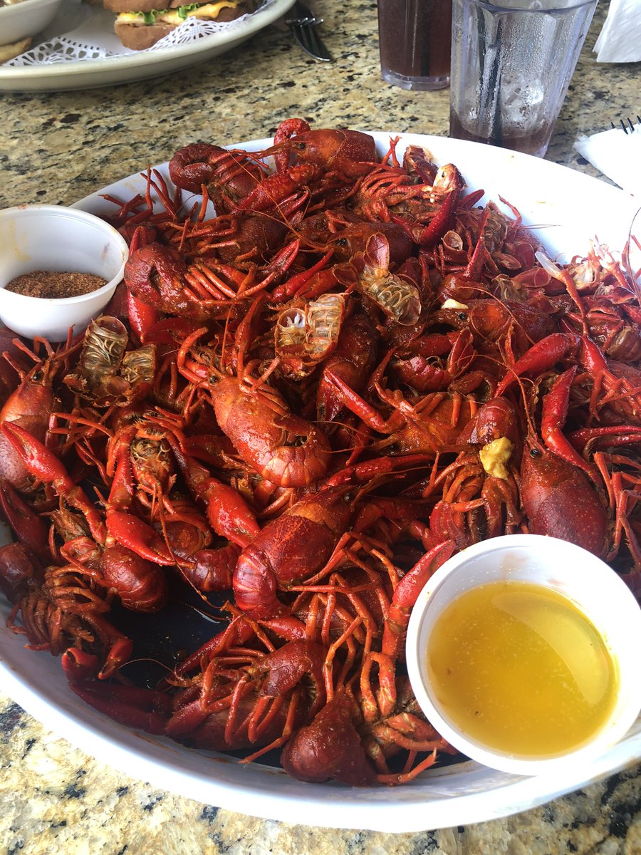 Zimmermann_PXP's tweet photo. Got my hands on some mudbugs today at Guadalaharry’s Bar + Grill on Lake Conroe. 

A must-try if you love crawfish. Don’t be a wimp and get them done spicy. 10/10. 

@WACeats_ https://t.co/eDHpFpJwSq