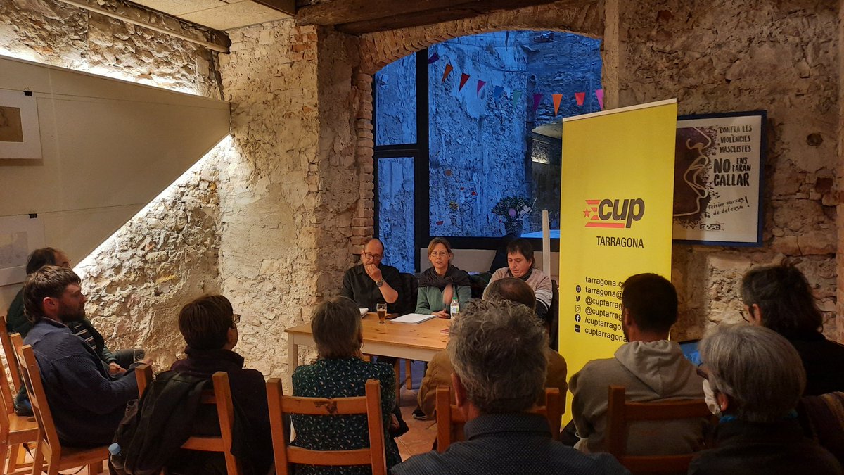 CUPTarragona's tweet photo. ⏩Ja en marxa el tercer col·loqui del #FemPrograma!
👉Avui parlem d'alliberament nacional, cultura, llengua i patrimoni
👥Amb @alcarcal, @SantiFortuny i @Inesicasole https://t.co/yZ8tKduB7G