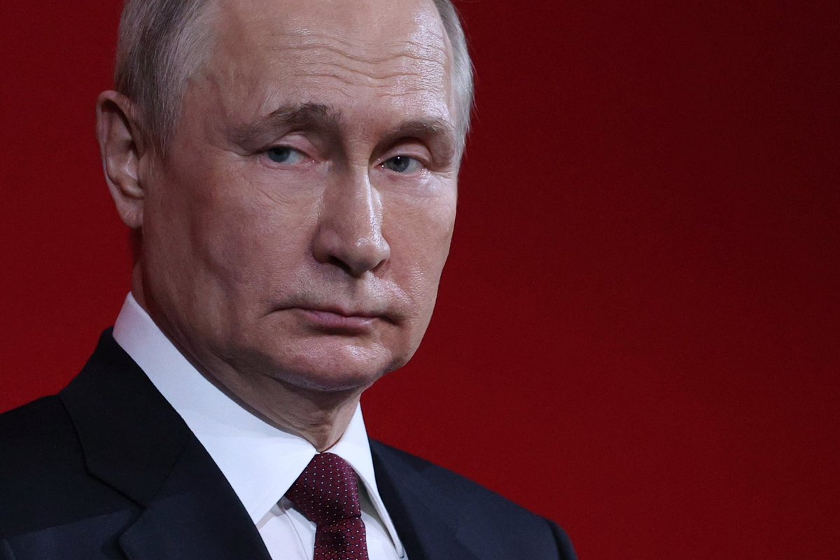 Putin: a concentrate of all evil in society!

#Putin
#Russiangovernment #StateDuma
#Russia #GRU #FSB