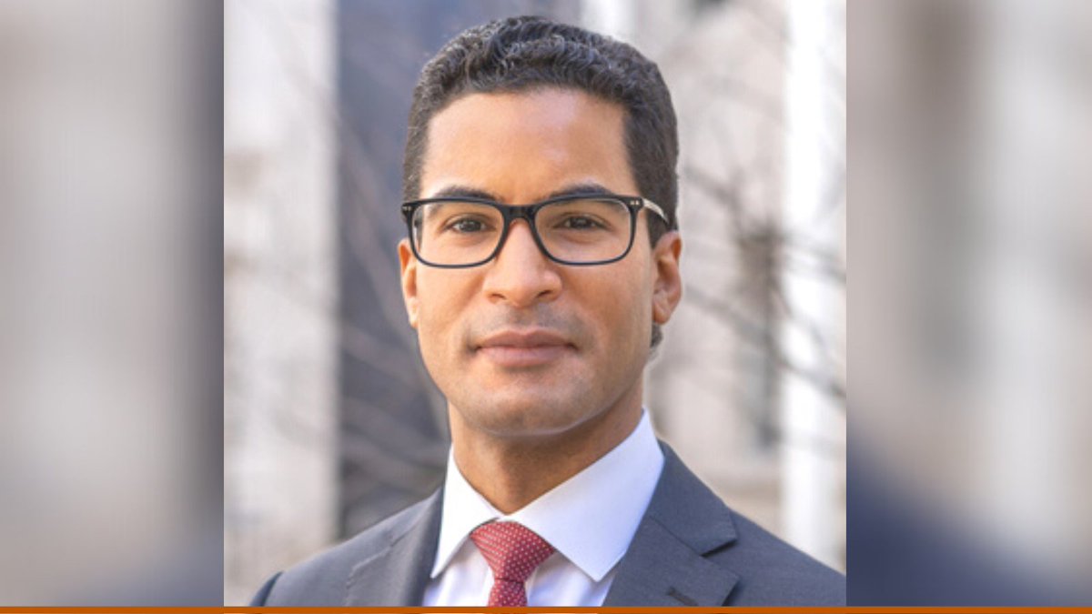 “I like bringing people together around big ideas.” That's <a href="/RichardAlbert/">Richard Albert</a>, on why he convened his second Global Summit on Constitutionalism, an extraordinary 3-day gathering of international, diverse thought leaders right here at Texas Law.

READ MORE: law.utexas.edu/news/2023/03/0…