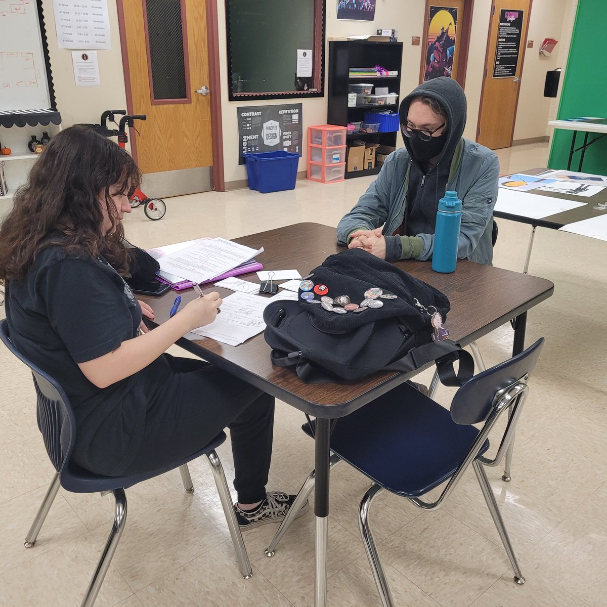 WHS_Animation's tweet photo. It's a great day for pre-production and teamwork at the Warren Animation lab 😎
#preproduction #storyboarding #scriptbreakdown #teamworkmakesthedreamwork https://t.co/DjQwgf4xxq