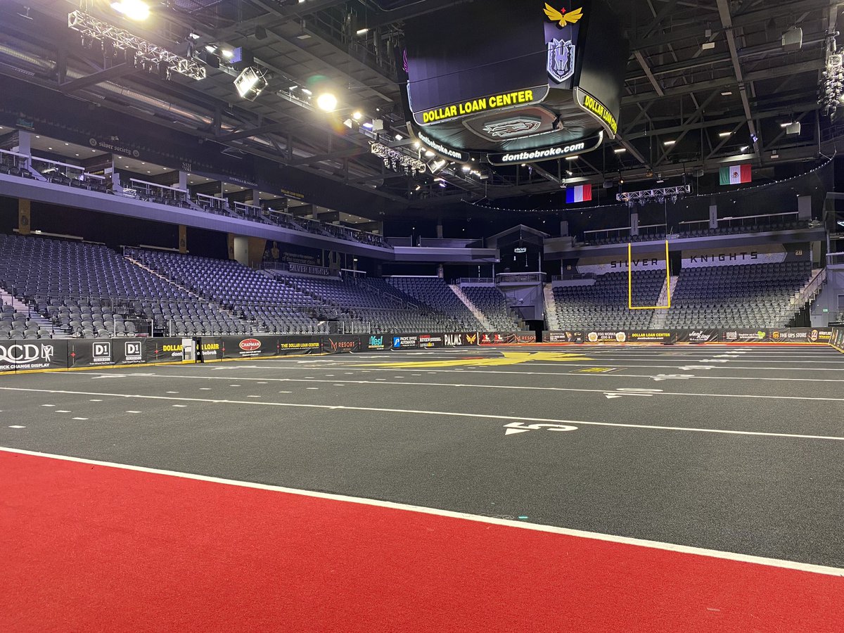 KyleWilcox_TV's tweet photo. $20 a ticket is hard to beat to check out indoor football! The @KnightHawksIFL season opener is on Saturday at @TheDLCHenderson. We’re told tickets are going fast @News3LV https://t.co/PdmagrzZzQ