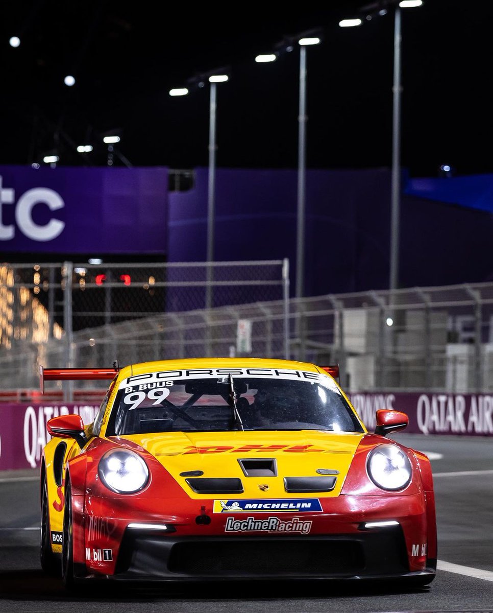 Customer_Racing's tweet photo. ๐๏ธ News in a flash 1/2 ๐๏ธ After a close fight at the Porsche Sprint Challenge Middle East, @HarryKingRacing got P1 in both races. Bastian Buus placed second in both races and Lucas Groeneveld took P3 in both!
#PorscheCustomerRacing #Porsche #Porsche911GT3Cup #PSCME https://t.co/fT7AudiA2x