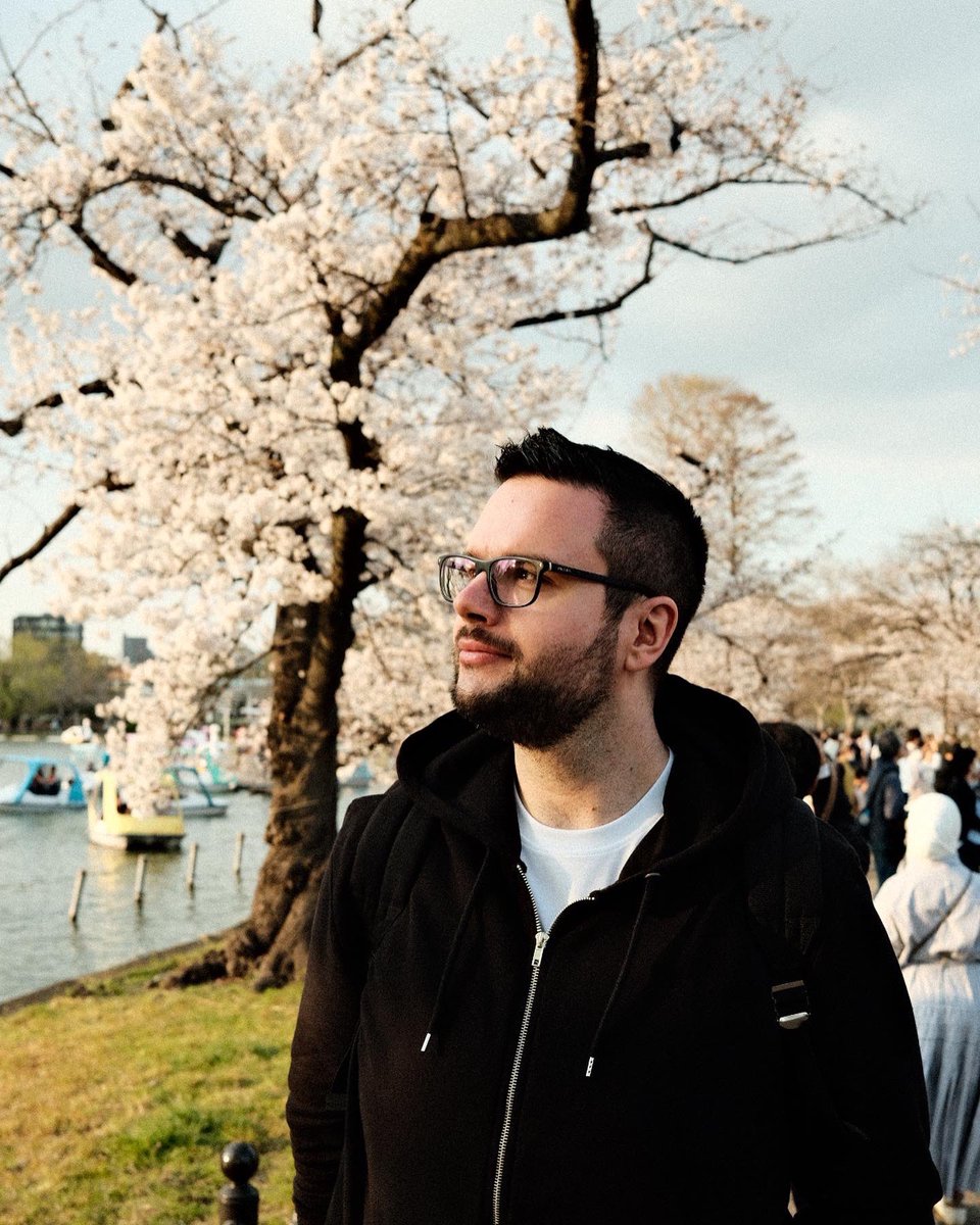 TrilluXe tweet media