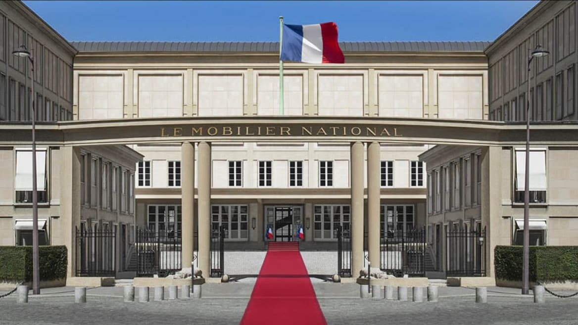 BFMTV's tweet photo. "Ce sera sans nous!": le personnel du Mobilier national refuse de participer à l'accueil de Charles III
https://t.co/EDKWb8Wtgz https://t.co/3ILNhsqdwB
